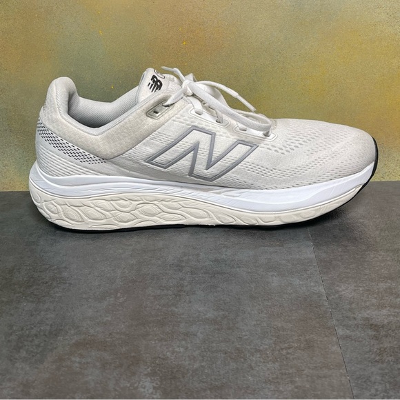 New Balance Fresh Foam X 860v14 Women's White Running Shoes Size 10.5B - Picture 11 of 16